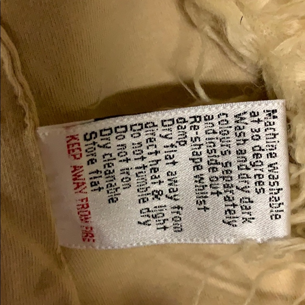 Best - Picture 4 of 7